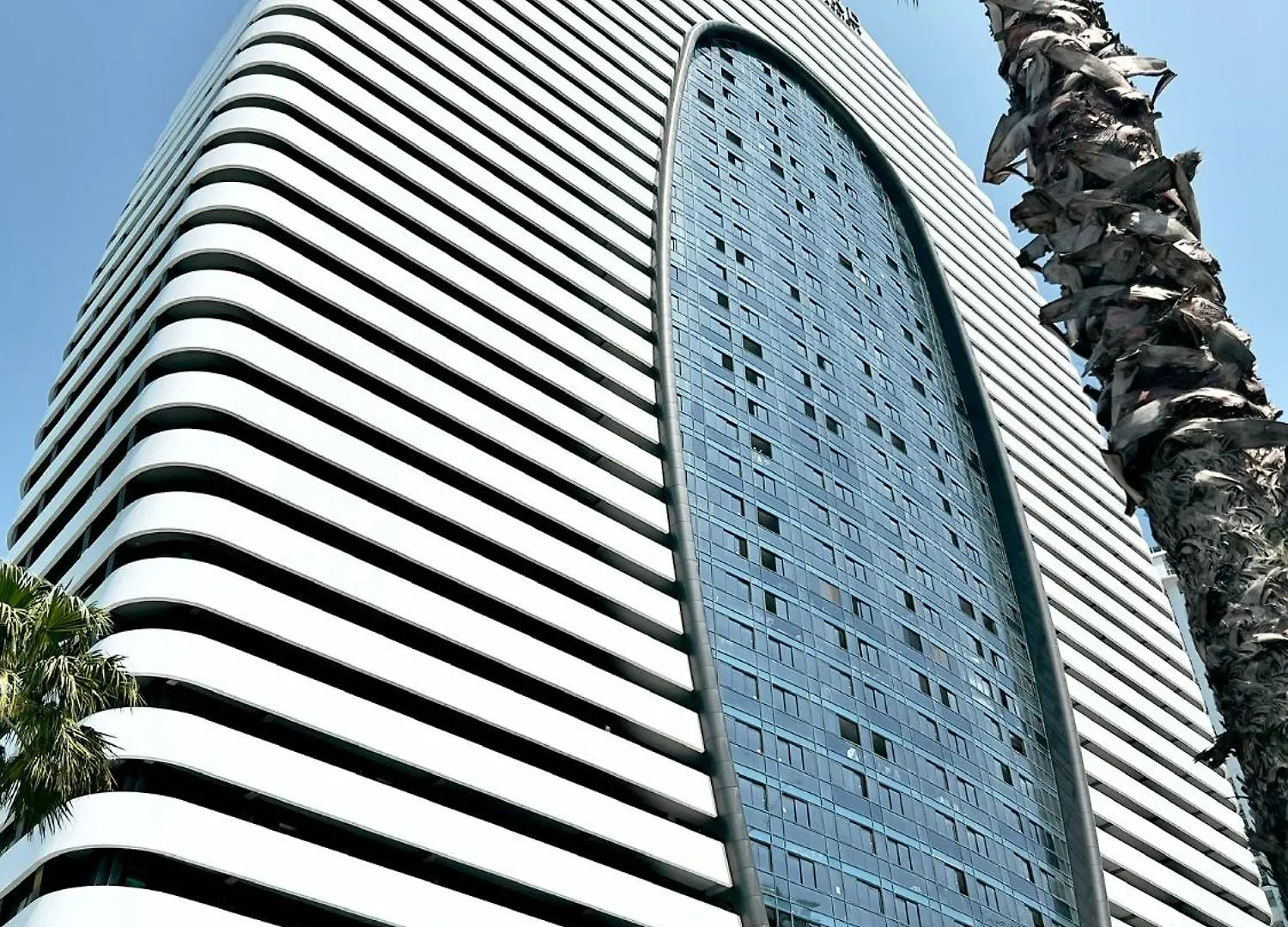 Apartment In Alliance Palace On The Justice Side Batumi