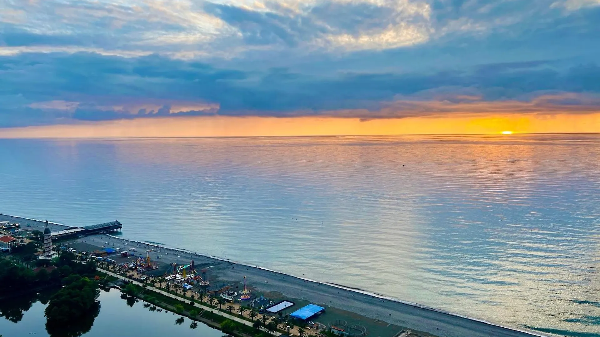 Apartment In Alliance Palace On The Justice Side Batumi Grúzia