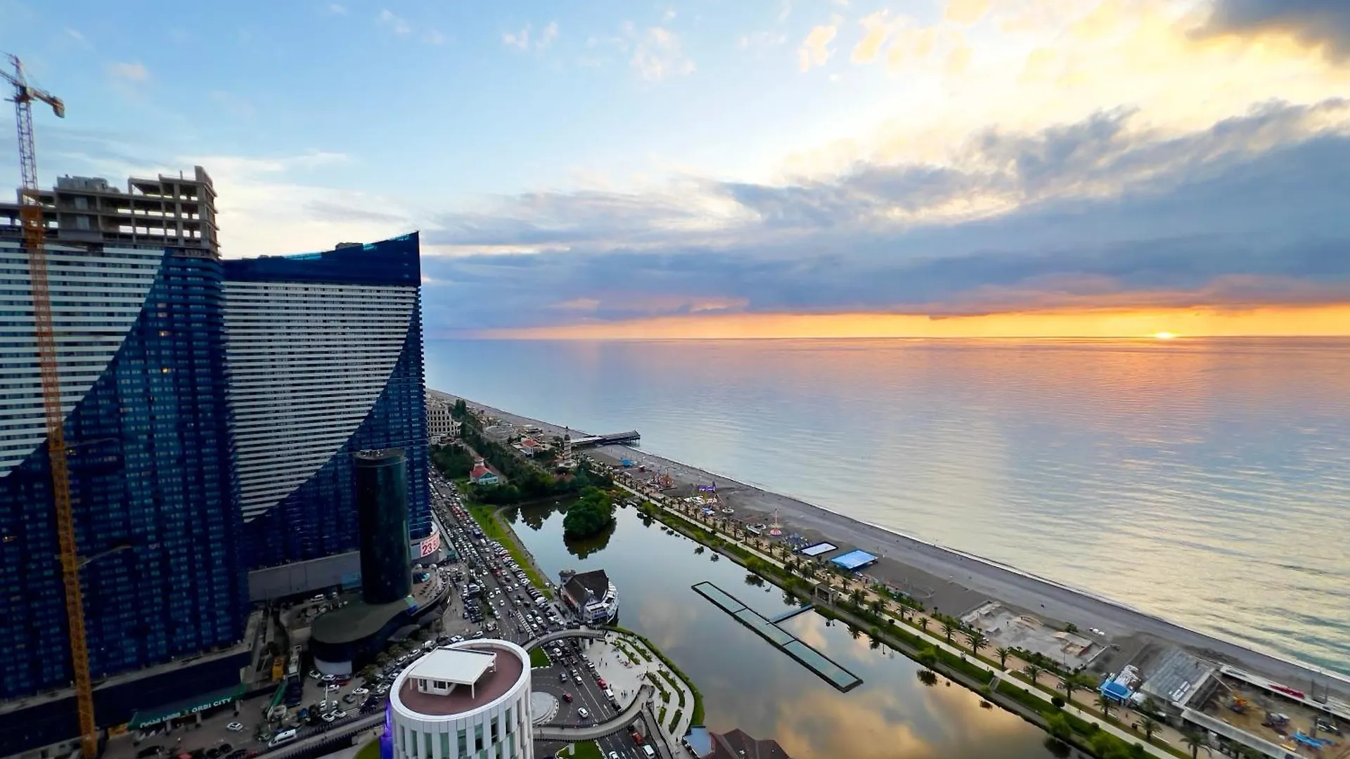 Apartment In Alliance Palace On The Justice Side Batumi