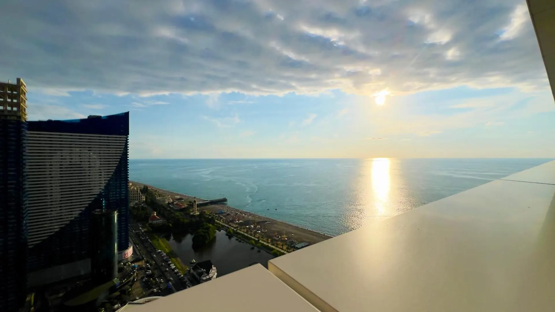 Apartment In Alliance Palace On The Justice Side Batumi