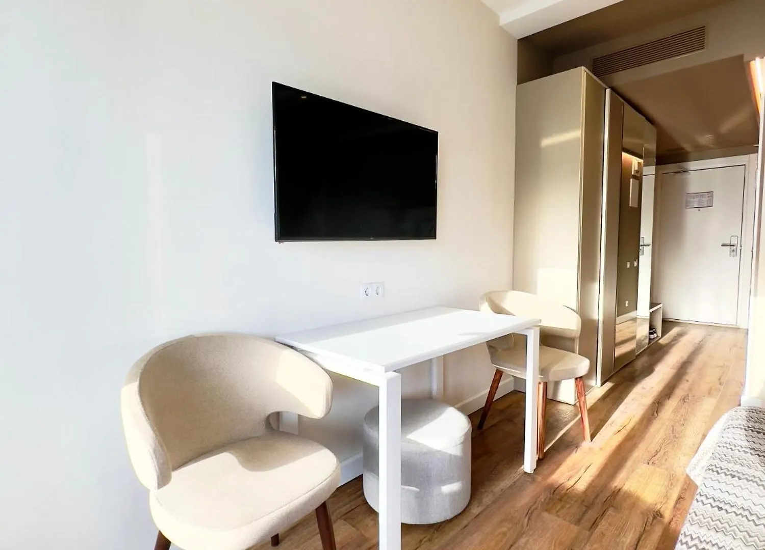 Apartment In Alliance Palace On The Justice Side Batumi 0*,