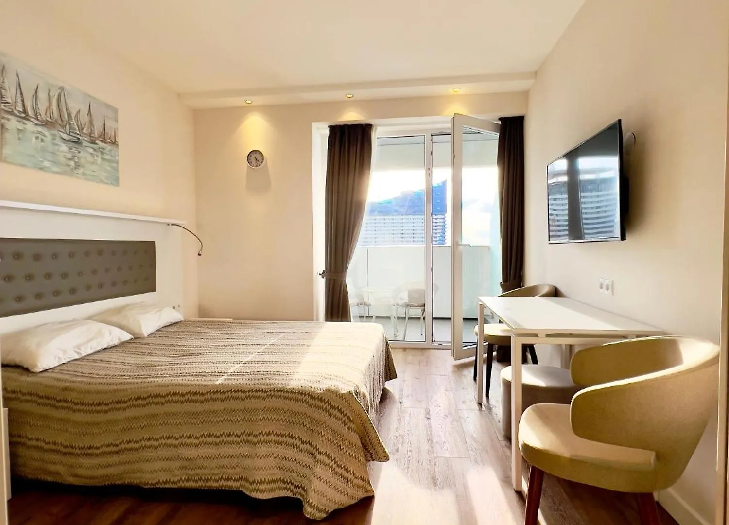 Apartment In Alliance Palace On The Justice Side Batumi 0*,  Georgia